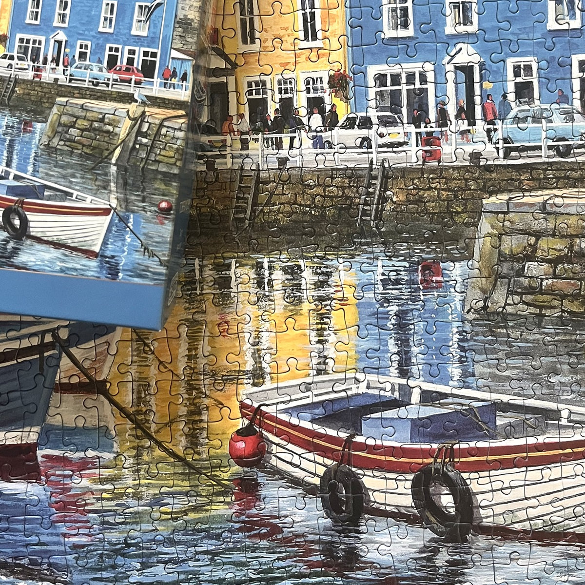 Tobermory 1000 piece jigsaw puzzle for adults from Gibsons