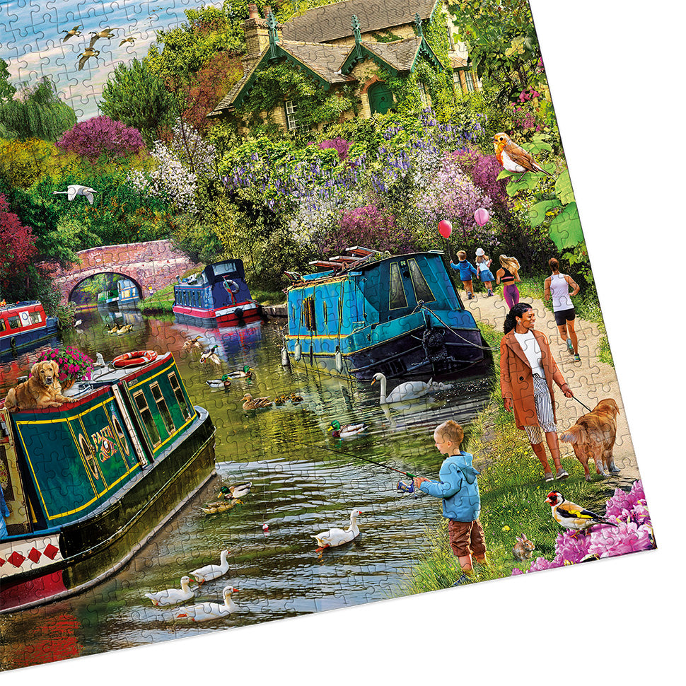 Gibsons River Retreat 1000 Piece Jigsaw Puzzle made up detail on white background