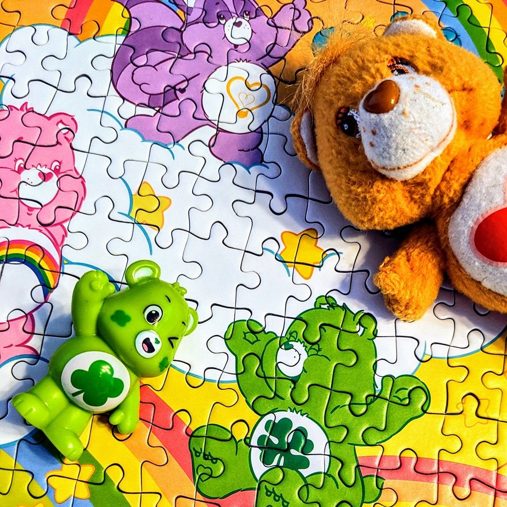 Care bears award-winning 1000 piece jigsaw puzzle by gibsons