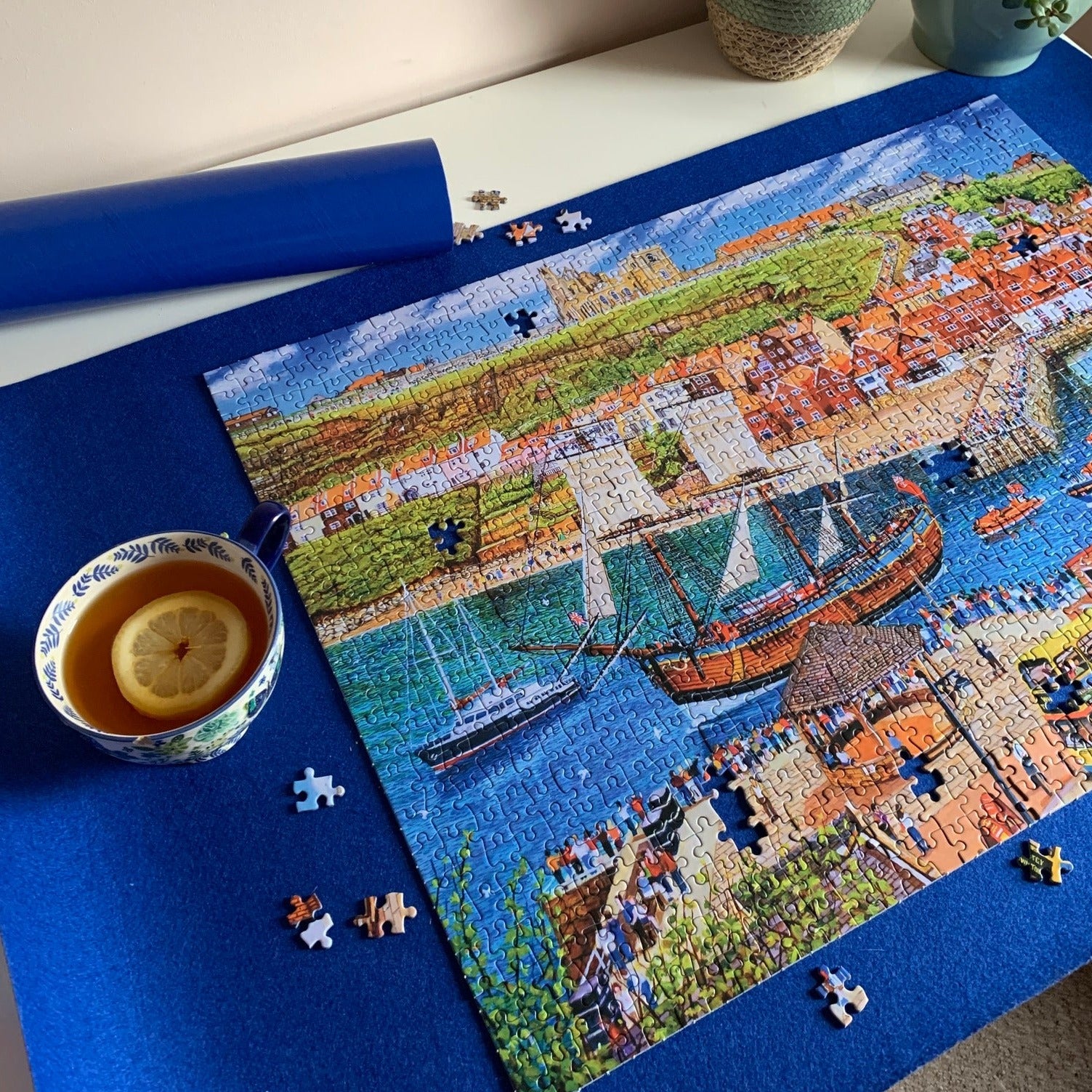 Gibsons Jigsaw Puzzle Roll accessory